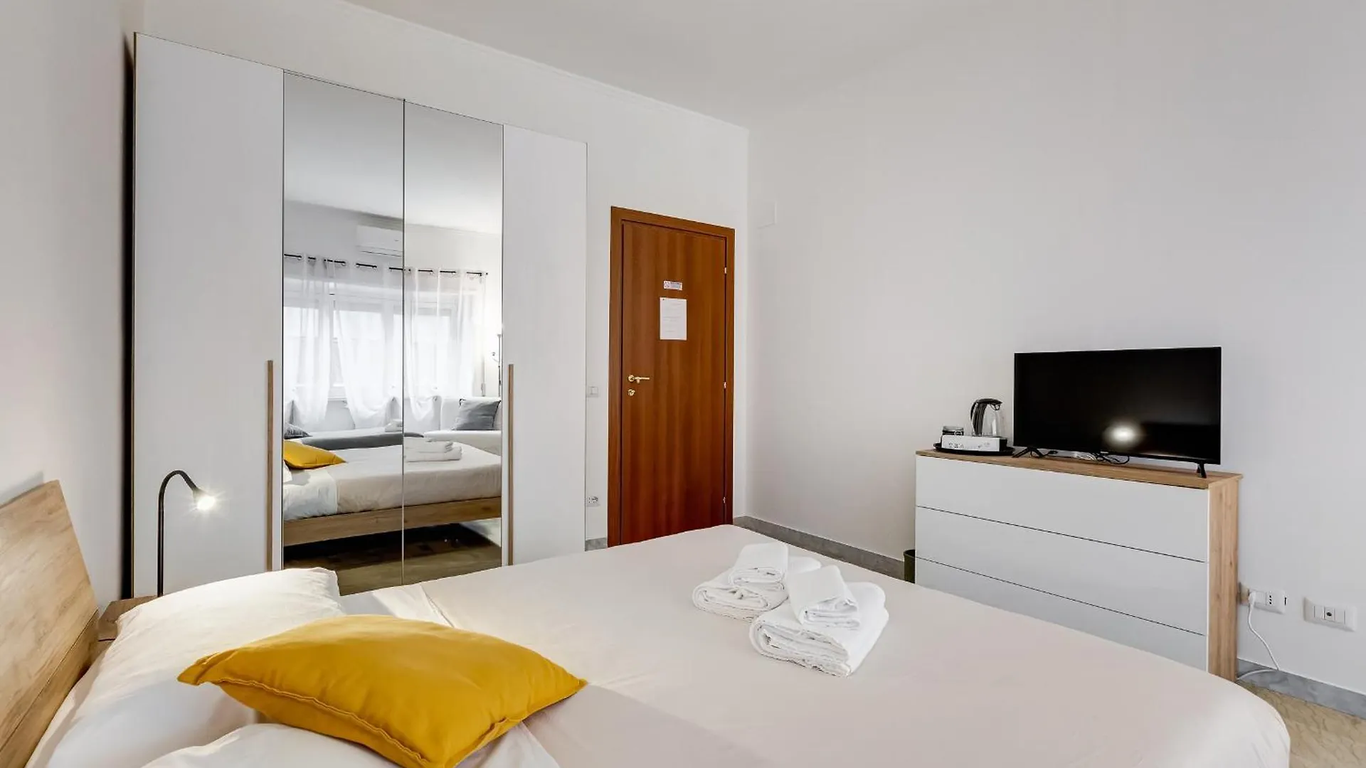 Trastevere Homestay Rome Italy